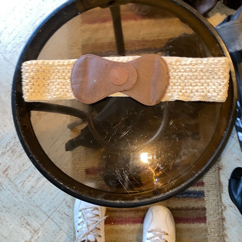 Women’s tan & brown fashion belt